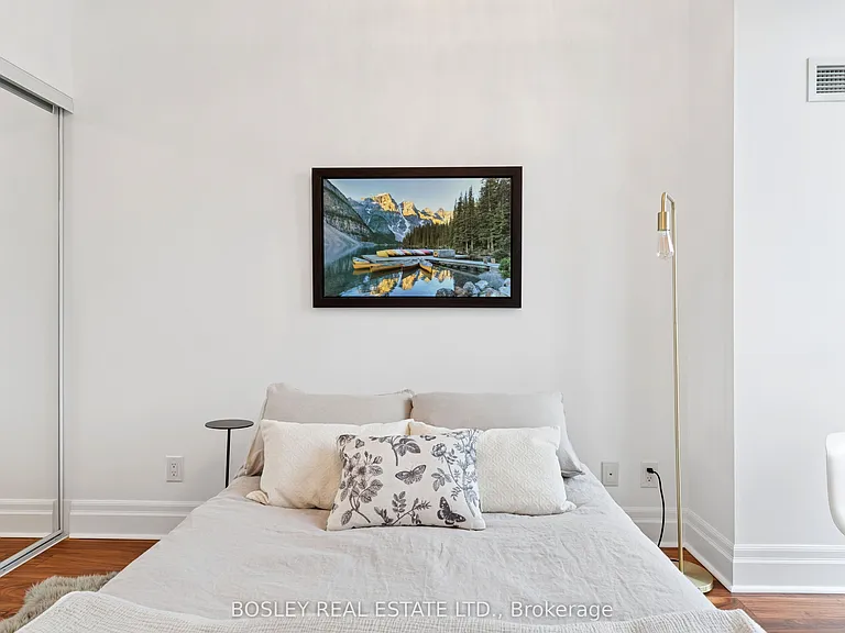 16 Harbour St #4501 — Photo 17