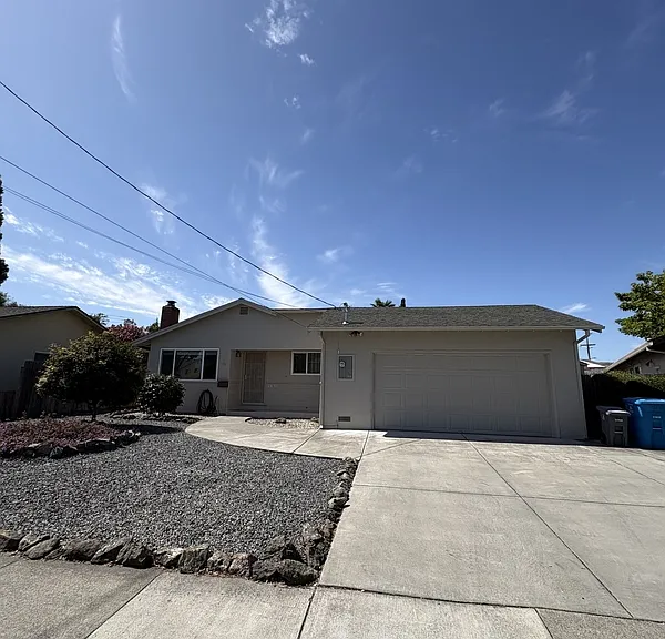 7631 Adrian Dr — Photo 2