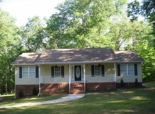 17063 Moores Mill Rd, Ruther Glen, VA 22546