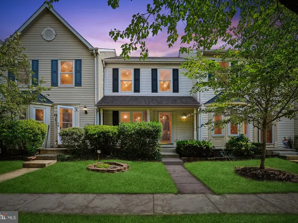 5 Mayton Ct #1703, Halethorpe, MD 21227