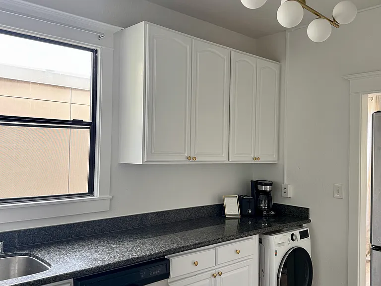 1014 E Terrace St #D — Photo 4