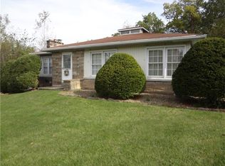 2876 Patterson Dr, Aliquippa, PA 15001