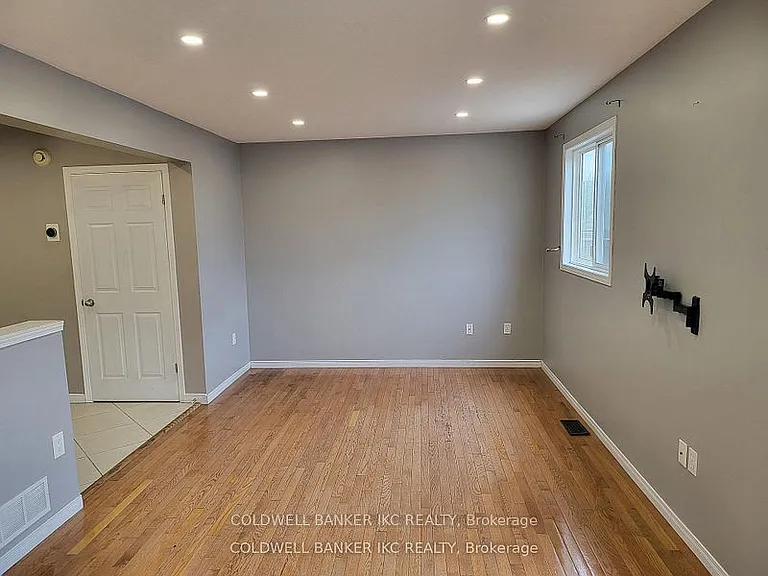 152 Prosperity Dr — Photo 8