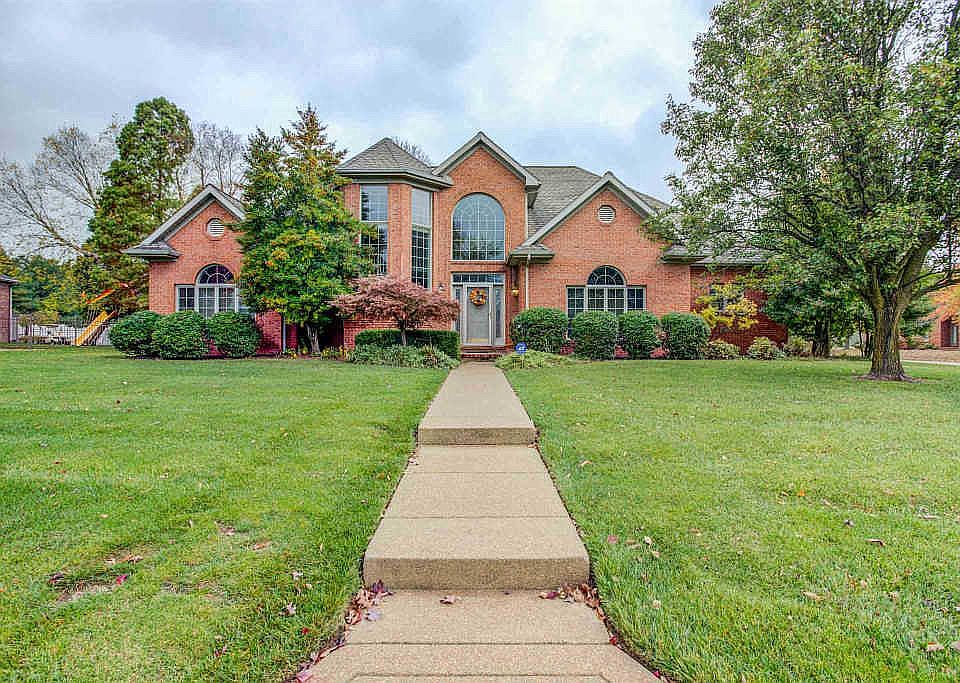 1st image of 8144 Clearview Dr