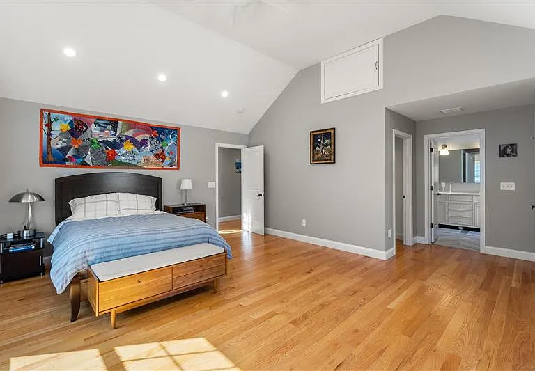28 Park Ave #1 — Photo 15