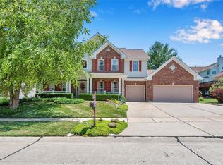 328 Avalon Chase Dr, Fenton, MO 63026