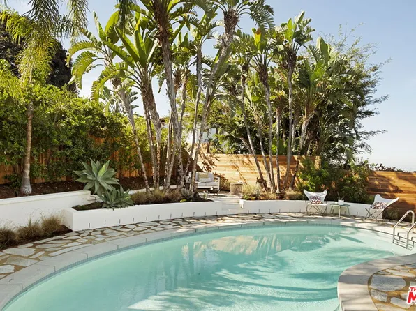 2367 Ronda Vista Dr, Los Angeles, CA 90027