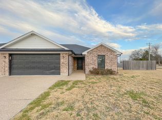 100 W Windmill Way, Waco, TX 76706