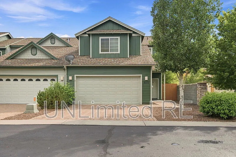 3 bed, 2.5 bath, 1516 sqft, $2,450 — Photo 2