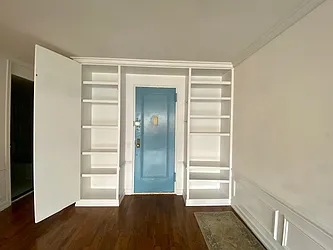 Rented by Dynamik Realty