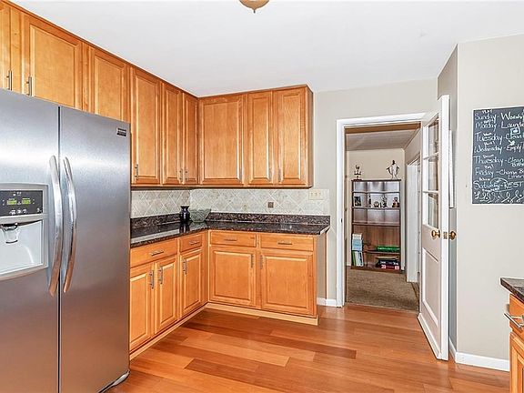 3rd image of 4930 E 78th St