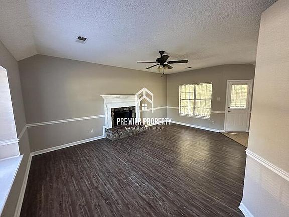 4th image of 4574 Sunnyslope Dr