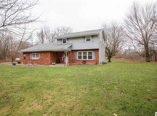 5460 Reynolds Rd, Jackson, MI 49201