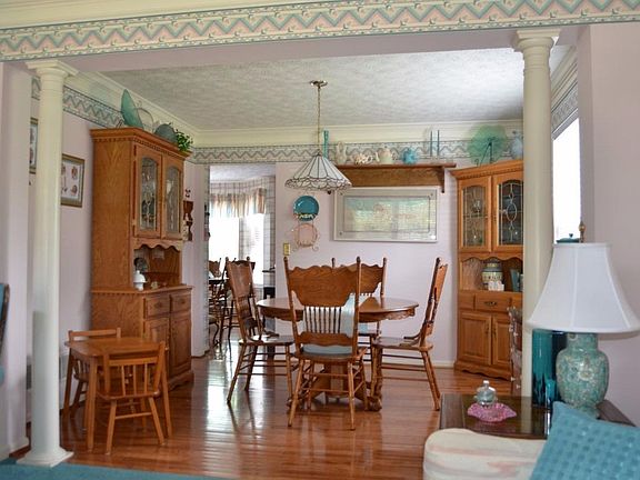 5th image of 6246 Woodcrest Dr