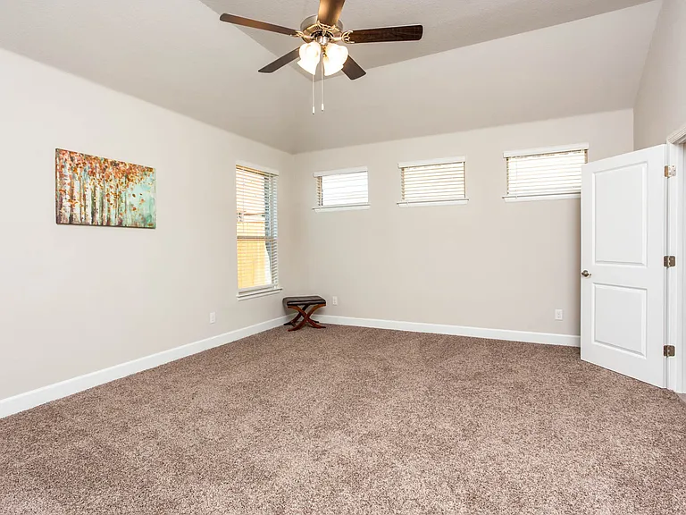 105 Crimson Sky Ct — Photo 10