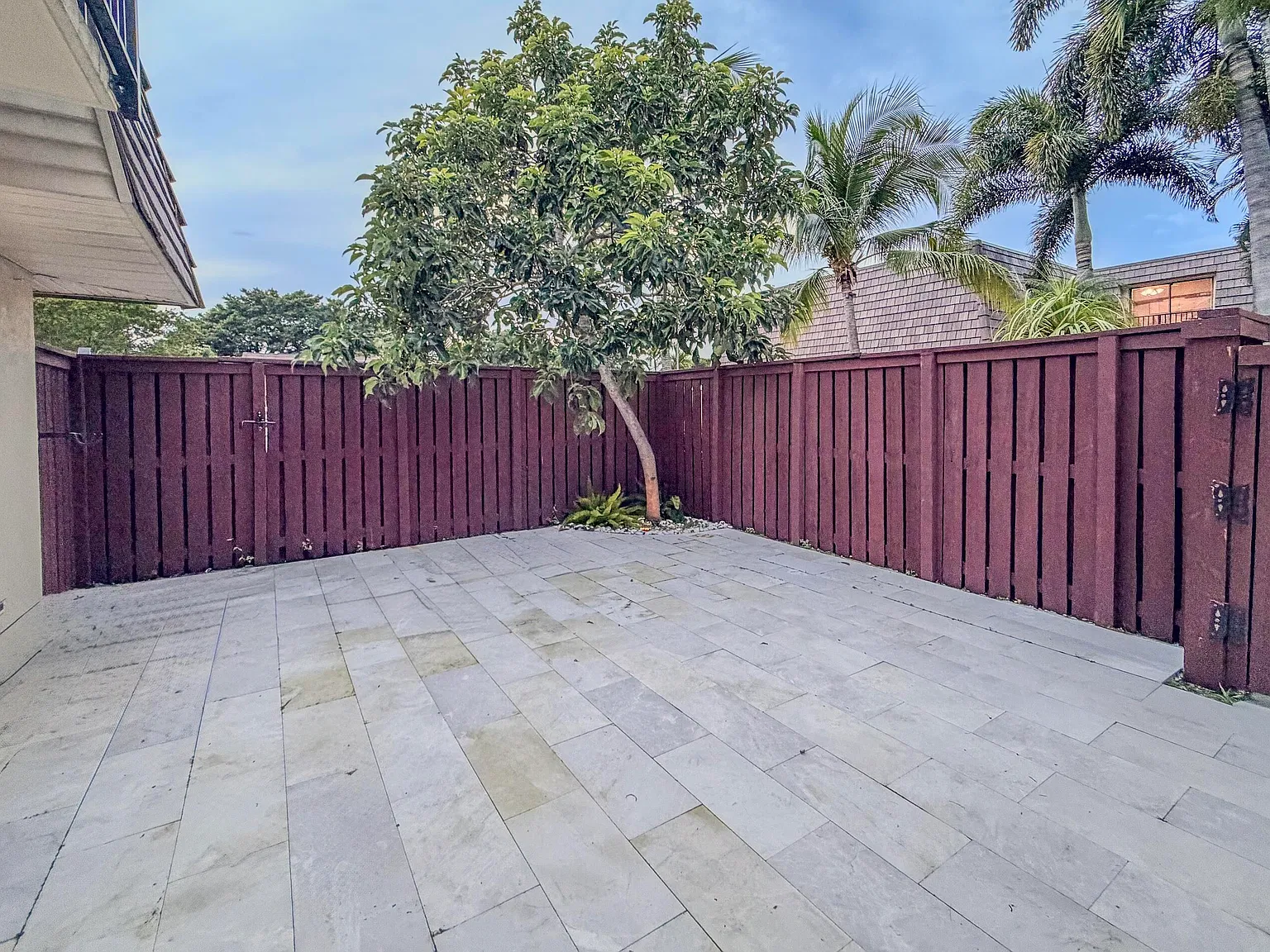 2 bed, 2.5 bath, 1118 sqft, $2,750 — Photo 4