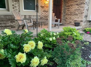44320 Galway Dr, Northville, MI 48167