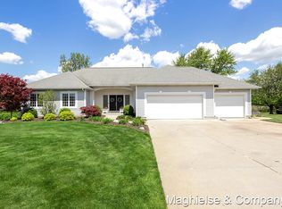 6655 Twin Springs Ct, Rockford, MI 49341
