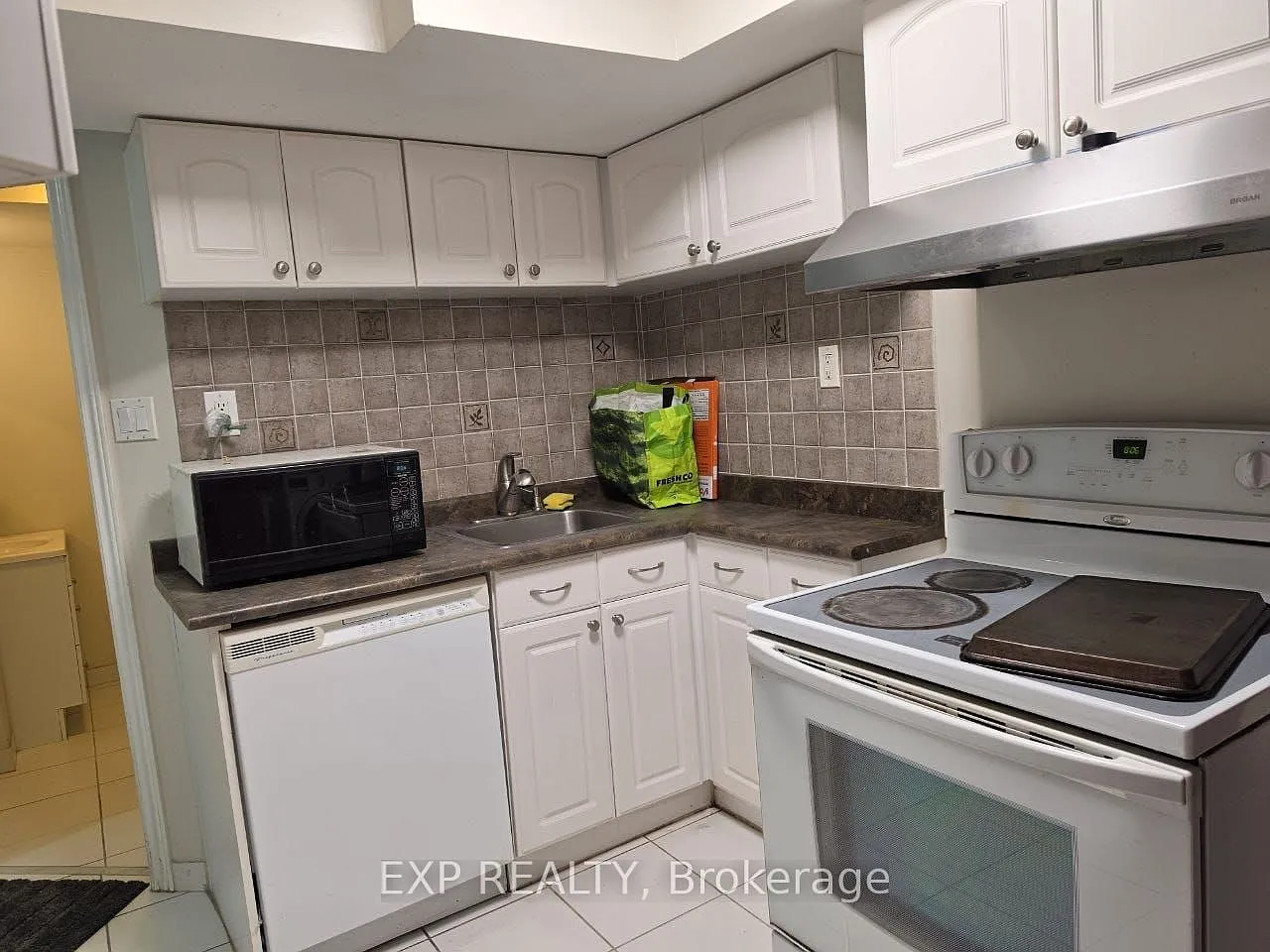 2 bed, $1,500 — Photo 4