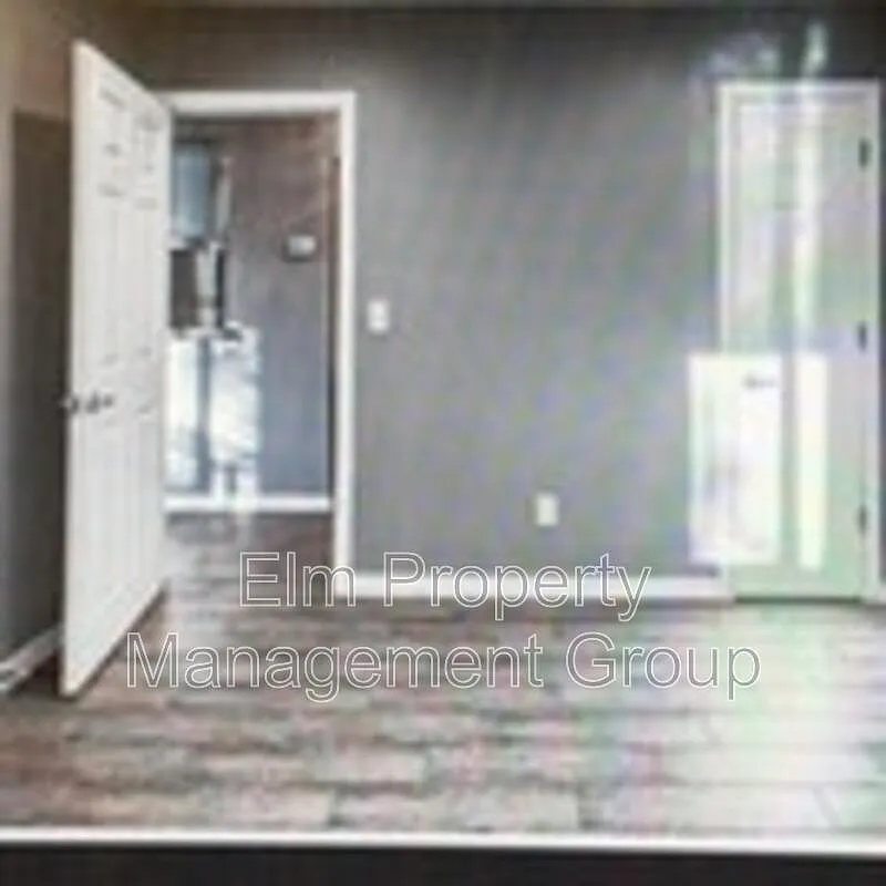 1 bed, 1.0 bath, 483 sqft, $951 — Photo 2