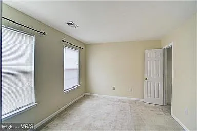 22932 Regent Ter — Photo 12