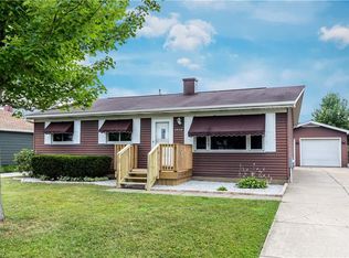 2539 E 39th St, Erie, PA 16510