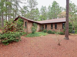 4 Spruce Ct, Pinehurst, NC 28374