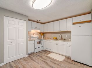 1120 Callahan Dr #J2, Bremerton, WA 98310