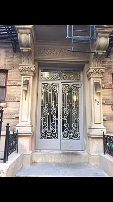 Rented by AJ Clarke | media 31