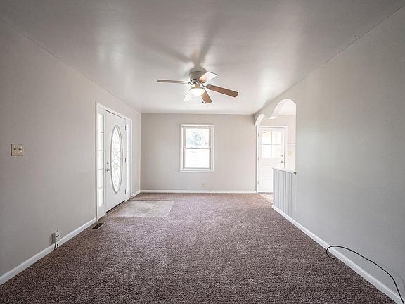 4th image of 3519 N Belmar Ave