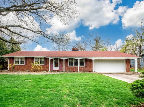 514 W Timber Ridge Dr, Peoria, IL 61615