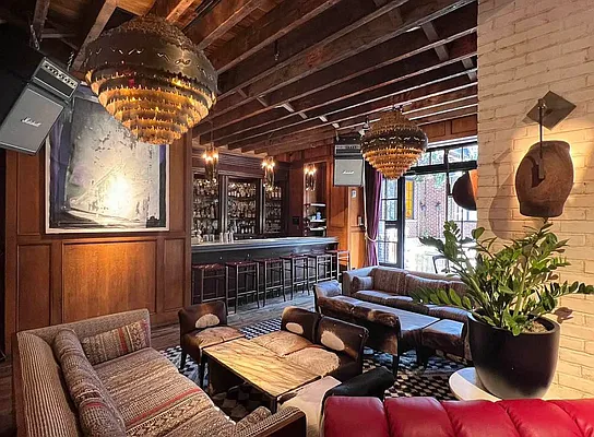 Rented by Keller Williams NYC | media 20