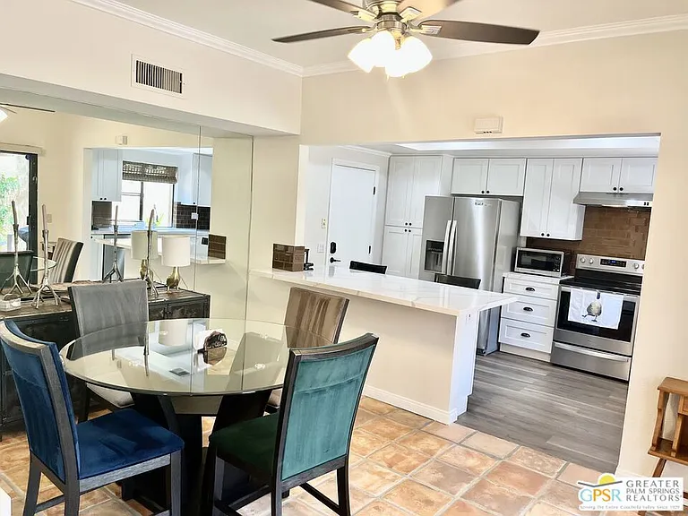 2441 S Birdie Way #E — Photo 21