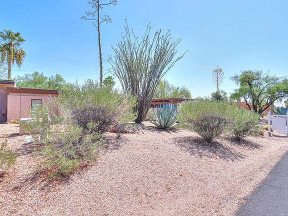3rd image of 1054 Boulder Dr