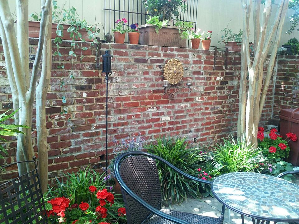 2nd image of 1208 Rodman St