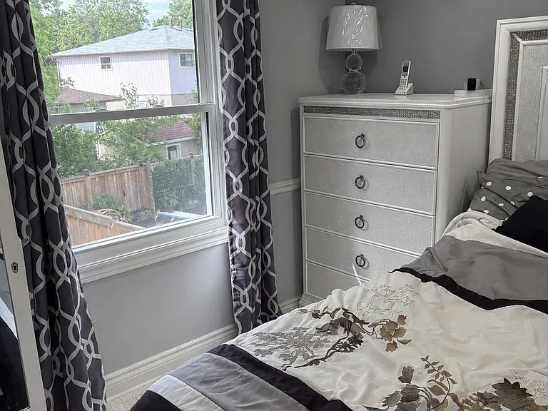 137 Madoc Dr — Photo 25