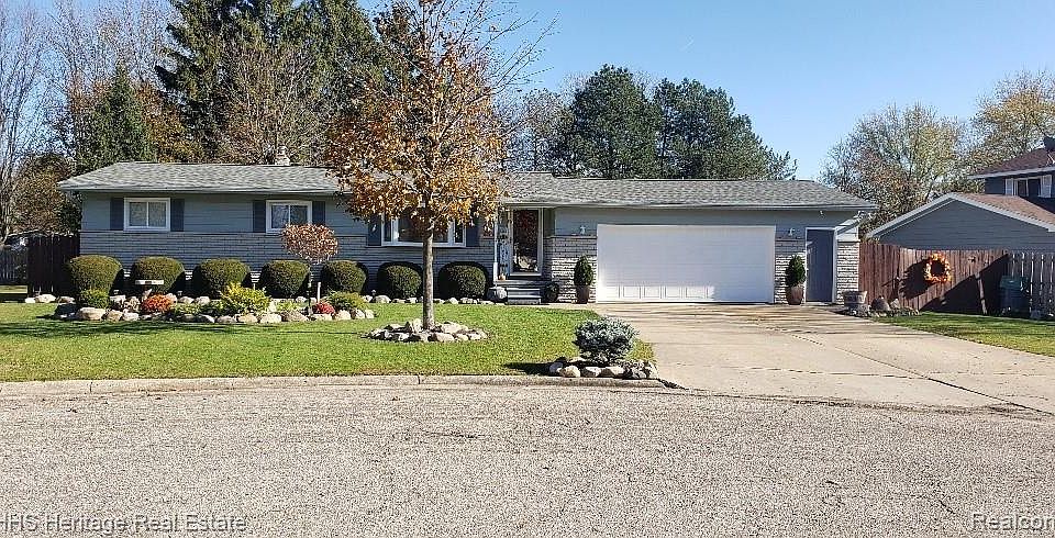 1st image of 4337 Dixon Dr