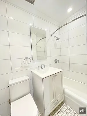 Rented by Highline Residential | media 14