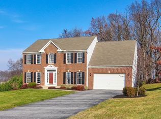 245 Lakeview Dr, Spring Grove, PA 17362