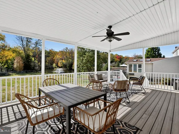 1032 Walnut Ave, Woodbury Heights, NJ 08097