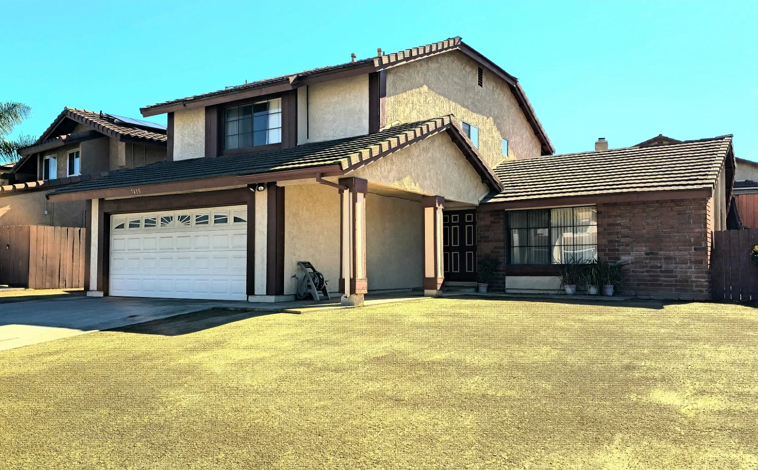 4 bed, 2.5 bath, 1885 sqft, $4,600 — Photo 1