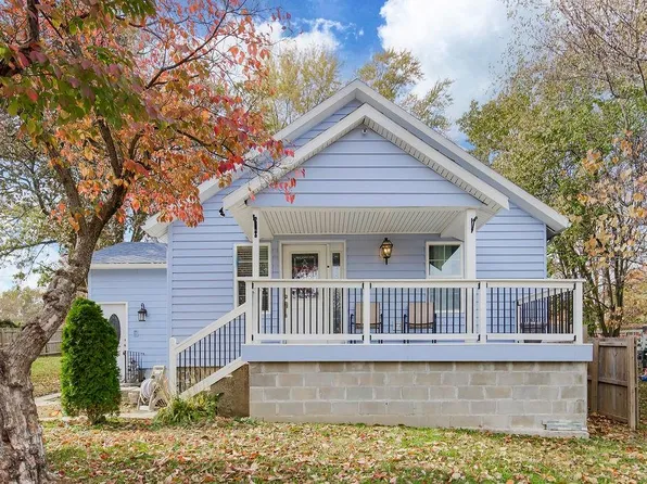 2224 S Hawthorne Ave, Independence, MO 64052