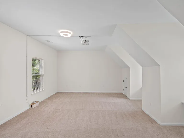 2816 Ortega Dr — Photo 32