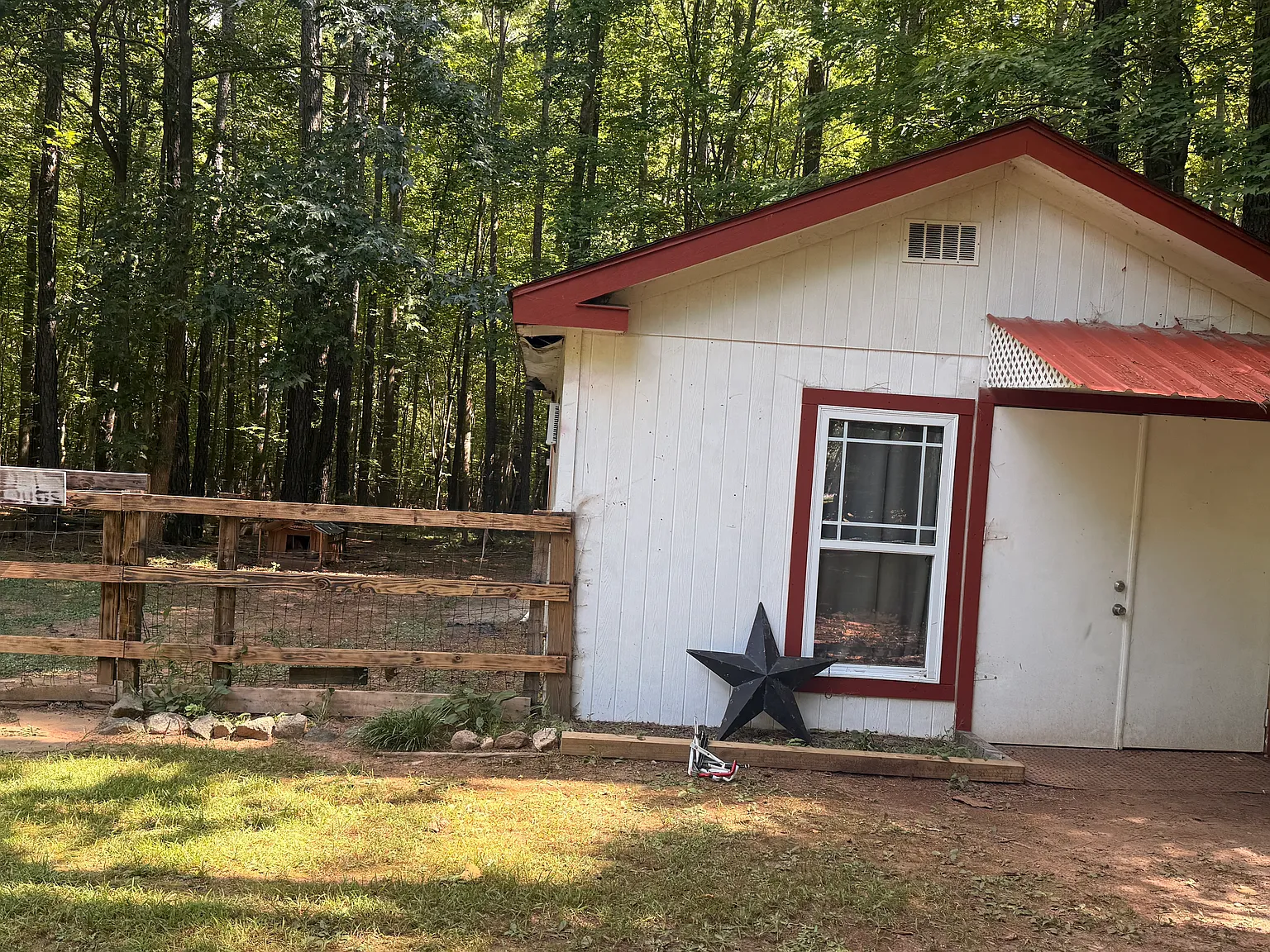 3 bed, 2.5 bath, 1700 sqft, $1,700 — Photo 4