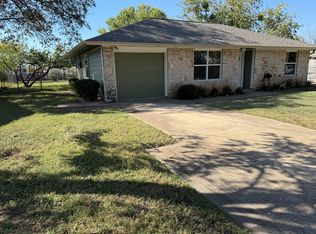 303 S Brushy St, Leander, TX 78641
