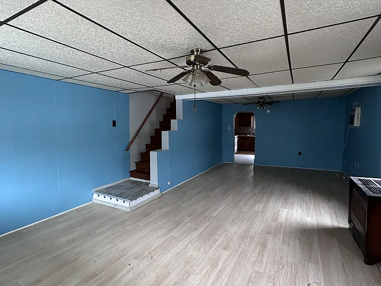 211 Gould St — Photo 5