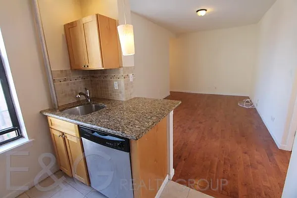 Rented by E and G Realty Group | media 30