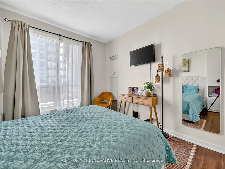 36 Lee Centre Dr #Townhouse 307 — Photo 27