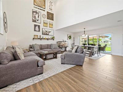 10596 SW 12th Mnr, Pembroke Pines, FL, 33025