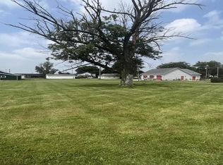 406 E Pike St, Jackson Center, OH